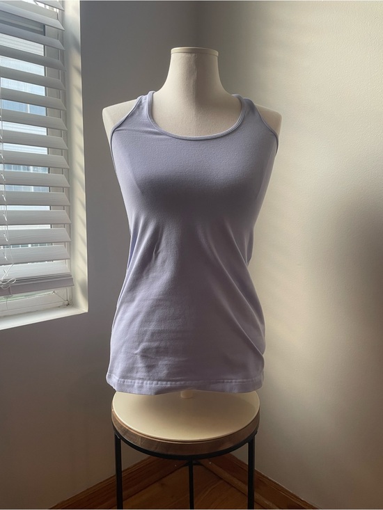 lululemon athletica Tops - lululemon athletica Soft Lavender Scoop Neck Tank